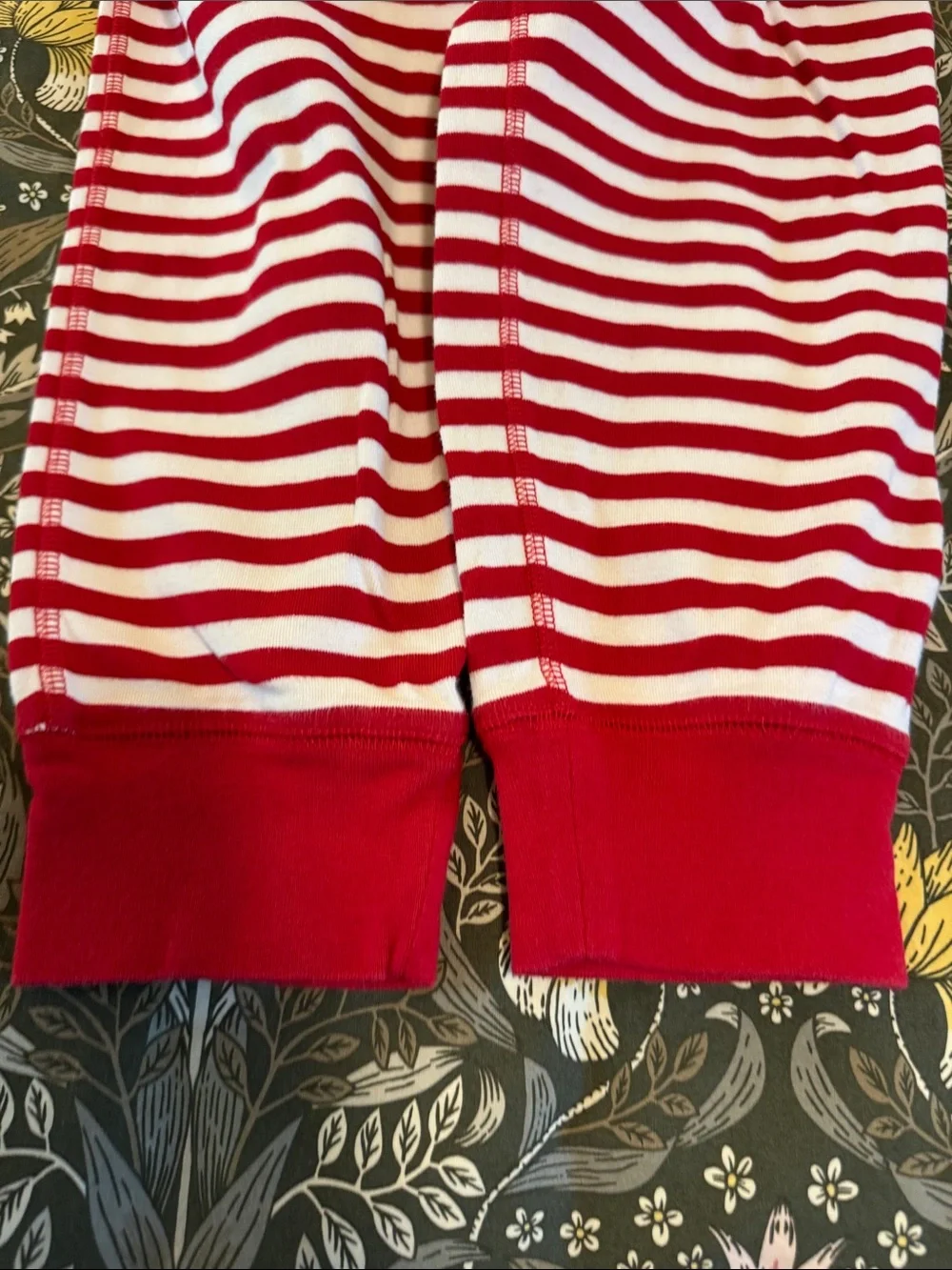 Primary Adult pajama set Unisex size XS, family matching, mommy & me